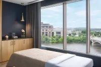 JW Marriott Grand Rapids - spa