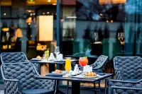 Hermanns Hotel & SPA Sibiu - breakfast