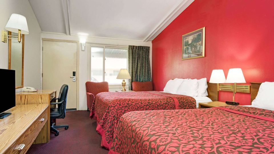 Travelodge by Wyndham Red Wing