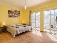 Sunny Home Hotels in Pera