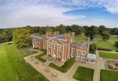 Warbrook House Heritage Hotel