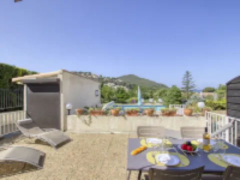 La Madrague d'Azur Hotels in Saint-Cyr-sur-Mer