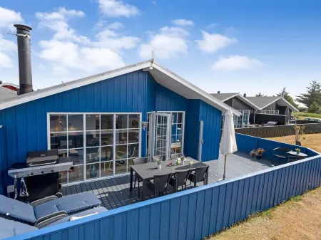 "Albertina" - 300m to the Fjord Отели в г. Hvide Sande