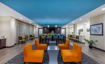 La Quinta Inn & Suites by Wyndham Artesia