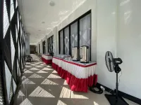 Hotel Lasnur Palace