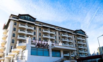 Hotel Monec
