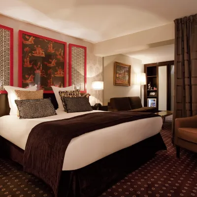 Hôtel Stendhal Paris Vendôme 憲法裁判所周辺のホテル