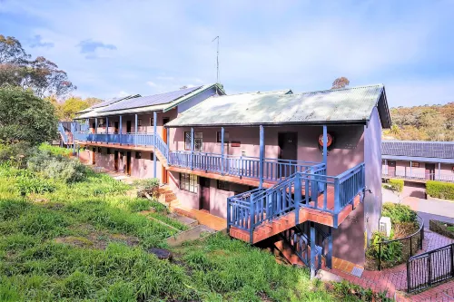 Eltham Gateway Hotel & Conference Centre Melbourne Hotels in Diamond Creek