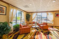 Quality Inn & Suites Civic Center