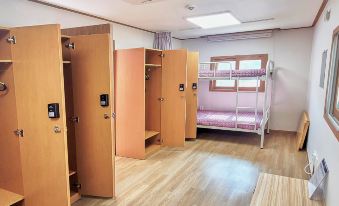 Busan Banggabangga Guest House - Housity