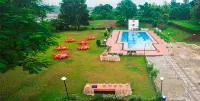 Vits Kamats Resort, Silvassa - Pools