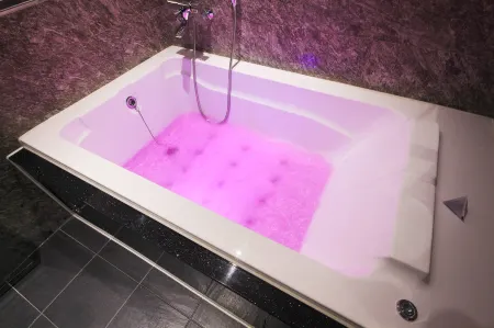 Gyeongju Yolo Отели рядом с достопримечательностью «Гробница Вонсон-вана в Кёнджу»