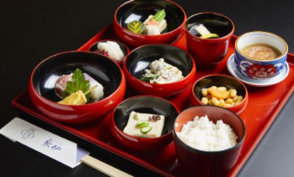 Rinn Shijo Takase River North