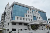 Hotel Annamalai International Hotels in Puducherry