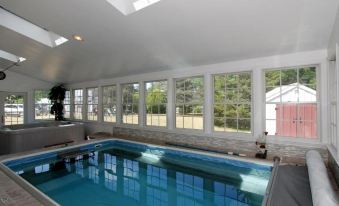 The Whalewalk Inn & Spa