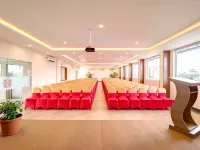 Sidra Pristine Hotel and Portico Halls โรงแรมในโคจิ