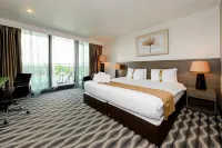 Crowne Plaza London - Kingston 클레이게이트 호텔