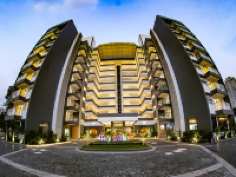 Kent Baywatch Suites Hotels near Metro Aluva Railway Station