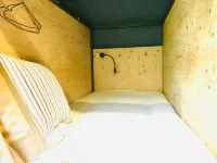 Hostel und Kitchen GOTO BASE Hotels in Shinkamigoto