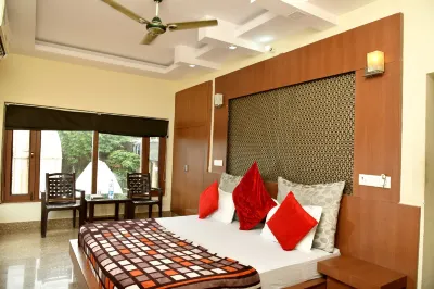 Hotel Ganga Basin
