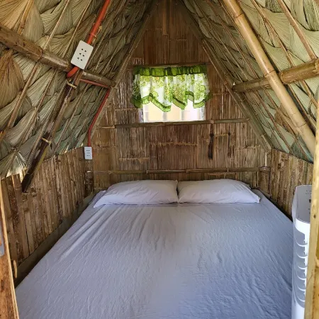 Calatagan's Bahay Kubo - with Beach Access