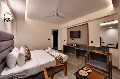 Click Sunburry Hotel Katra Hotels near Nau Devi Temple