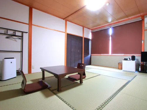 Komuroya Ryokan - 2 Sao