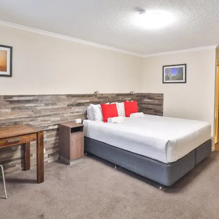 Boulevard Motor Inn