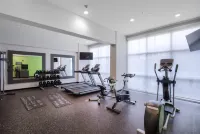 La Quinta Inn & Suites by Wyndham Mobile - Gym