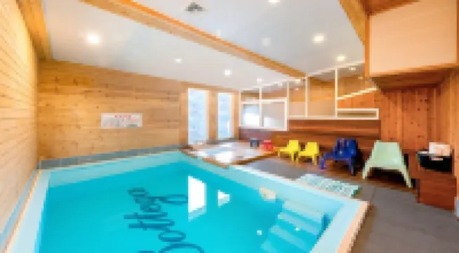 Bottega Pool Villa Pension