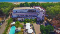 Palace Hotel Costa Del Sole Hotels in Agnone Bagni