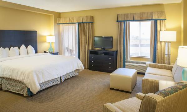 Hampton Inn & Suites St. Petersburg/Downtown