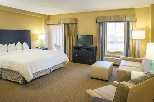 Hampton Inn & Suites St. Petersburg/Downtown Các khách sạn ở Saint Petersburg