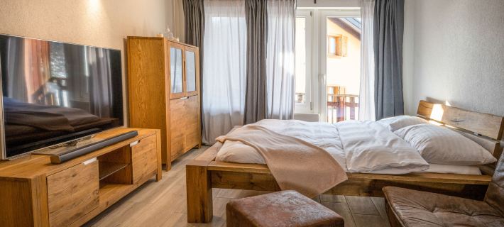 Morthey 3 Hotels in Leytron