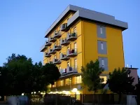 Hotel Viking Hotels near Viserbella