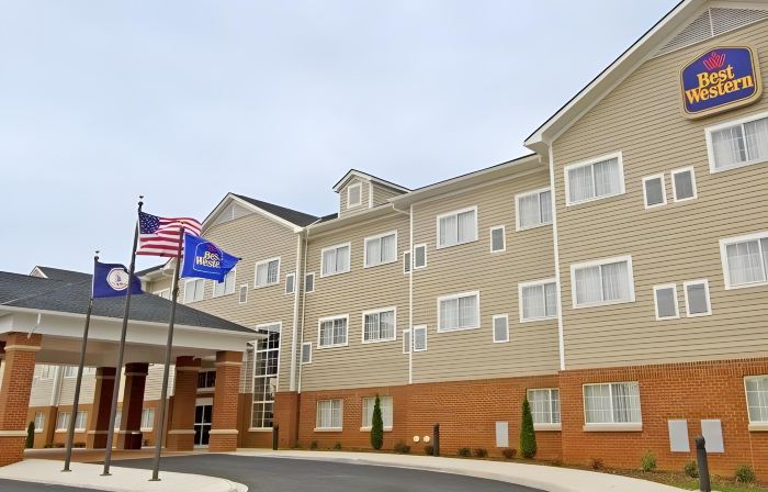 Holiday Inn Express & Suites CHARLOTTESVILLE - RUCKERSVILLE by IHG