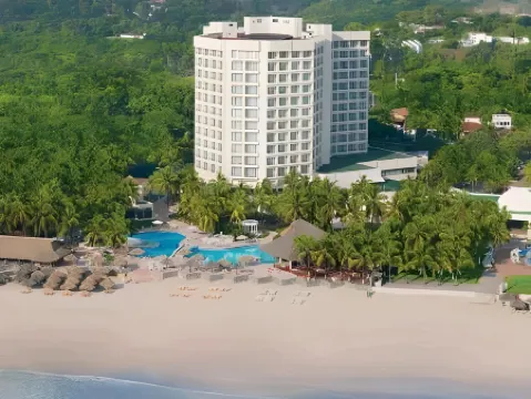 Sunscape Dorado Pacifico Ixtapa Resort & Spa