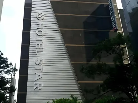 ホテルガンナムスター