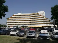 Hotel Condor - parking