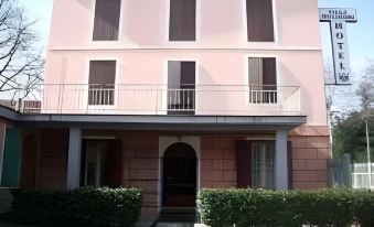 Hotel Villa Molinari