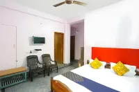 Alaka Guest House