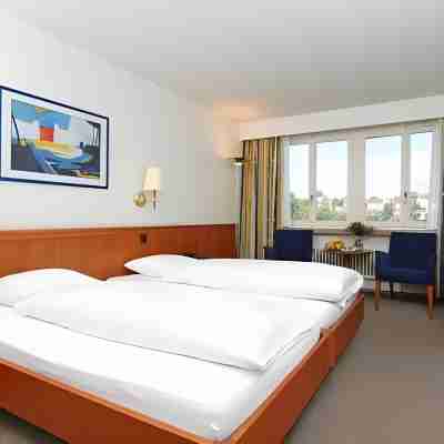 Hotel Schiff am Rhein Rooms