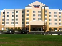 Fairfield Inn & Suites Bedford Hotels in Everett