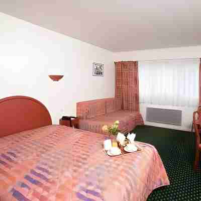 Logis Belle Hôtel Rooms
