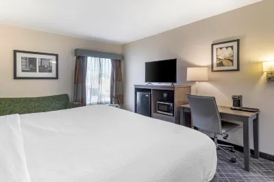 Quality Inn Hotels in Valley Falls