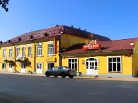 Dvina Hotel Mikhailo-Arkhangelskiy Monastery 주변 호텔
