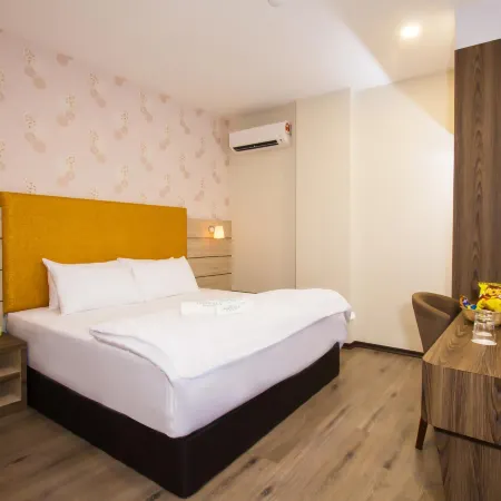 Tropicana Boutique Hotel