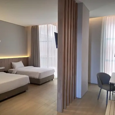 La Cama Boutique Hotel Hotels near Paris Van Java
