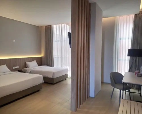 La Cama Boutique Hotel Hotels near Tjendana Bistro