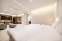 Sacheon Wave Hotel Hotels in der Nähe von Samcheonpo Bridge Park